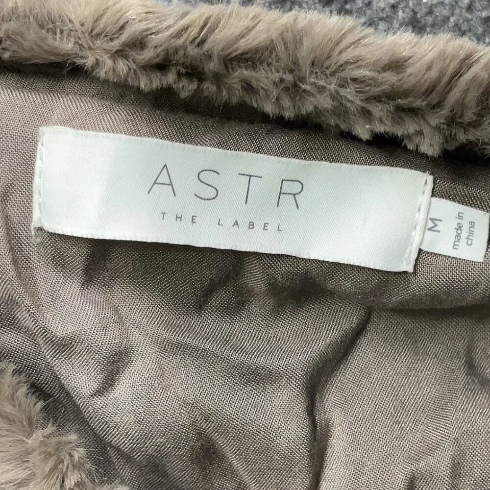 ASTR the Label Danika Faux-Fur Jacket Plush Gray Med - Picture 6 of 7